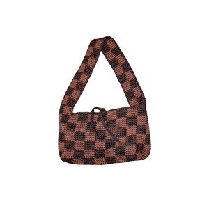 Crochet shoulder bag